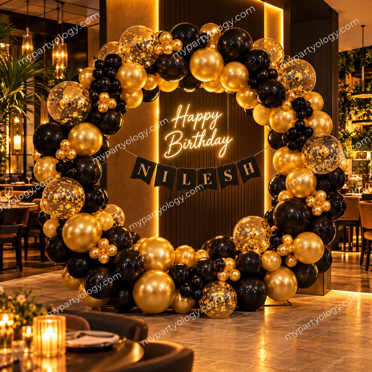 Black & Gold Royale Birthday Balloon Ring Decoration